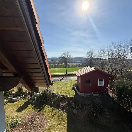 Am Kirchberg شقة